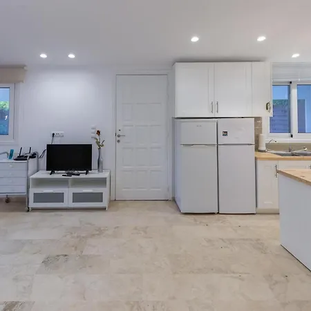 度假居 Katerlove House 法里拉基