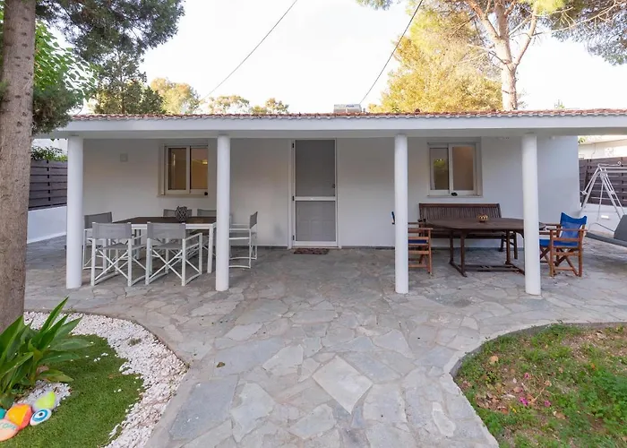 Katerlove House * 팔리라키