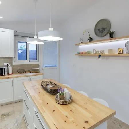 Katerlove House Faliraki