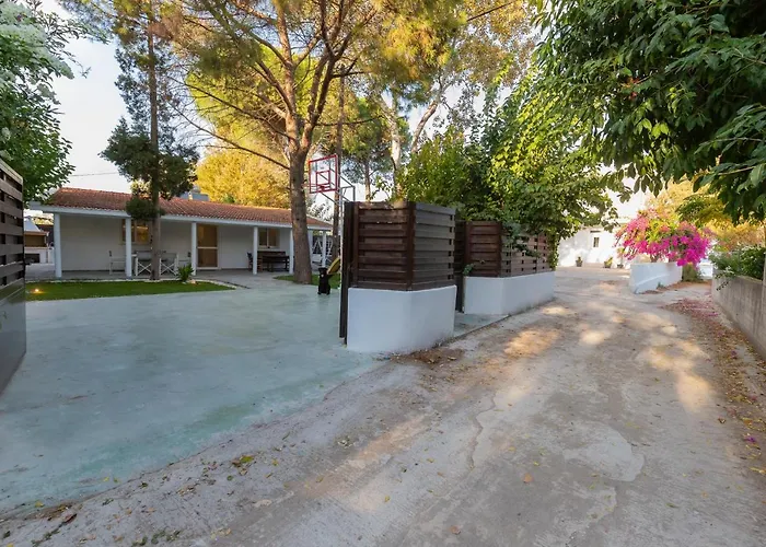 Katerlove House Faliraki
